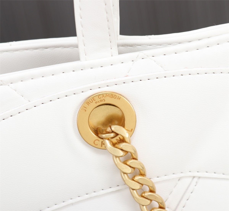 Ch**el shopping bags